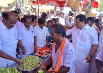 அதிமுக சார்பில் நீர் மோர் பந்தல் திறப்பு