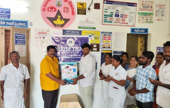 மருத்துவமனைக்கு மினரல் குடிநீர் இயந்திரம் வழங்கல்