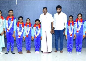 யோகாசன போட்டிகள் டி.ஜெ.எஸ்., மாணவர்கள் சாதனை