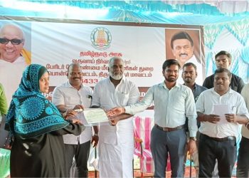 நலத்திட்ட உதவிகளை வழங்கிய சட்டமன்ற உறுப்பினர்