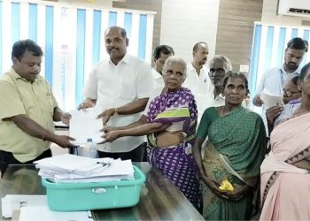 துணைத் தலைவர் மனு