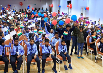 உலகில் 10 பள்ளிகளில் ஒரு பள்ளி தேர்வு