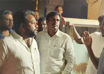 இருசக்கர வாகன பாதையை திறந்து வைக்க கோரிக்கை