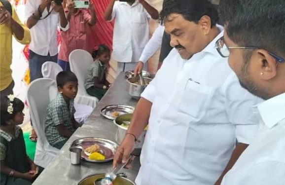 பள்ளிகளில் காலை உணவு திட்டம்