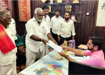 சார் ஆட்சியரிடம் சட்டமன்ற உறுப்பினர் மனு