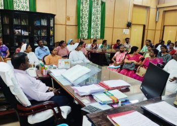 மாணவர்களின் கல்வி மேம்பட ஆசிரியர்கள் ஆலோசனைக் கூட்டம்