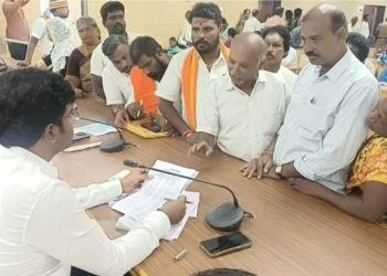 பல்வேறு வசதிகளை செய்து தர பொது மக்கள் கோரிக்கை