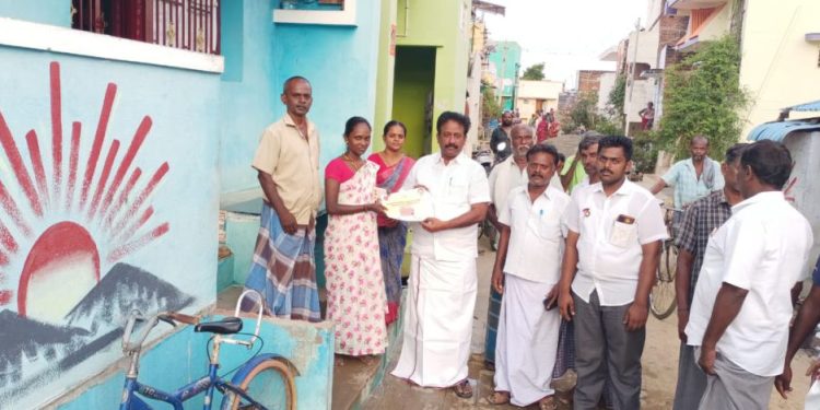 அடையாள அட்டை பதிவு செய்யும் சிறப்பு முகாம்