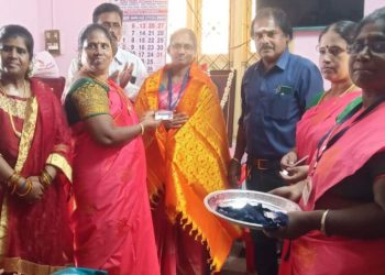 உறுப்பினர் அடையாள அட்டை வழங்கும் விழா