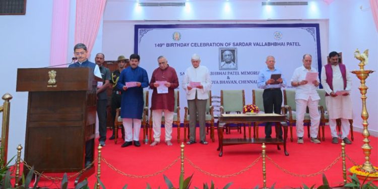 ஜெயந்தி நிகழ்வில் ஆளுநர் உறுதிமொழி ஏற்பு