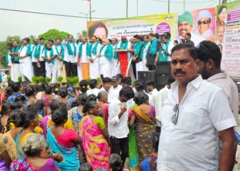 கழக செயலாளர் தலைமையில் மாபெரும் கண்டன ஆர்ப்பாட்டம்