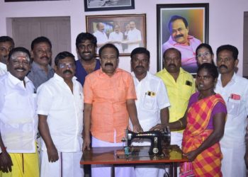 தையல் இயந்திரம் வழங்கும் விழா