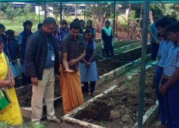 மாணவர்களுக்கு உள்ளுறை அகப்பயிற்சி முகாம்