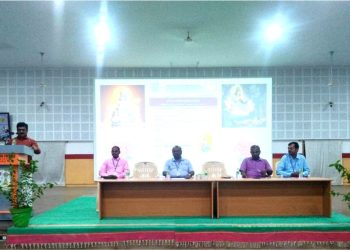 கல்லூரியில்  மாணவர் மேம்பாட்டு சிறப்பு சொற்பொழிவு