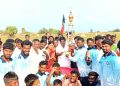 கிரிக்கெட் போட்டியில் வெற்றி பெற்ற அணிகளுக்கு பரிசுத்தொகை
