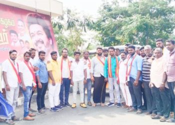 தமிழக வெற்றிக் கழகம் சார்பில் அன்னதானம்