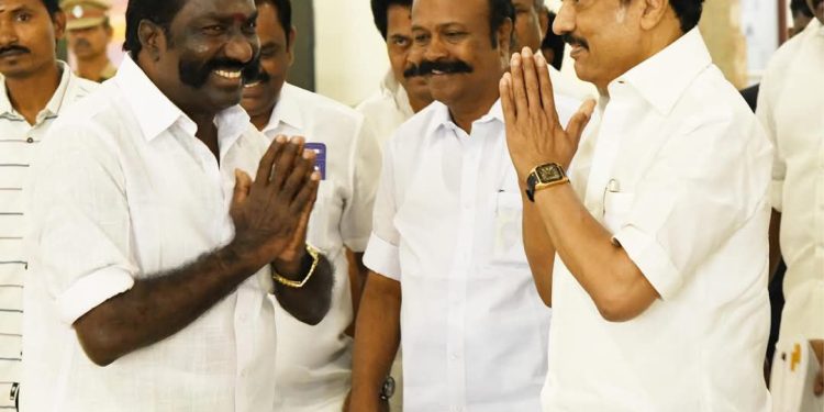 முதல்வரை சந்தித்த முன்னாள் எம்எல்ஏ