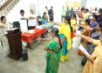 மேயர் தலைமையில் தீண்டாமை ஒழிப்பு உறுதிமொழி ஏற்பு