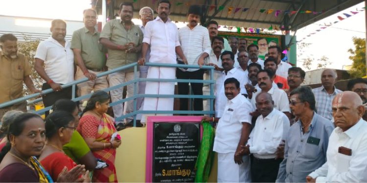 புதிய பேருந்து நிழற்குடை திறப்பு விழா