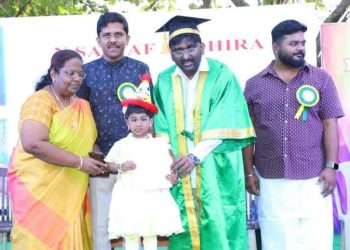 மெட்ரிகுலேஷன் பள்ளியில் பட்டமளிப்பு விழா