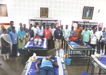 விவேகானந்த கல்லூரியில் இரத்ததான முகாம்