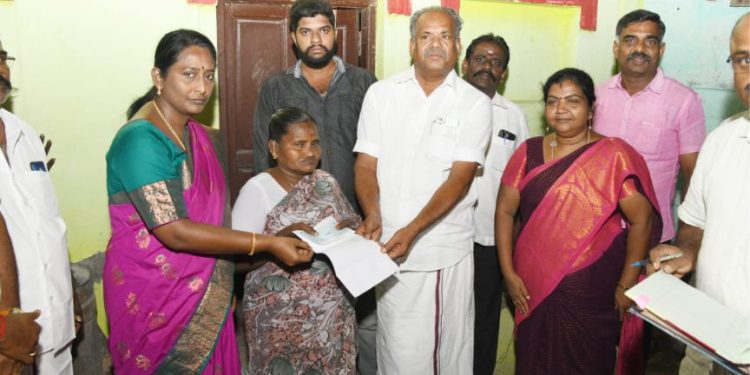 அரசு சார்பில் நிவாரணத் தொகை