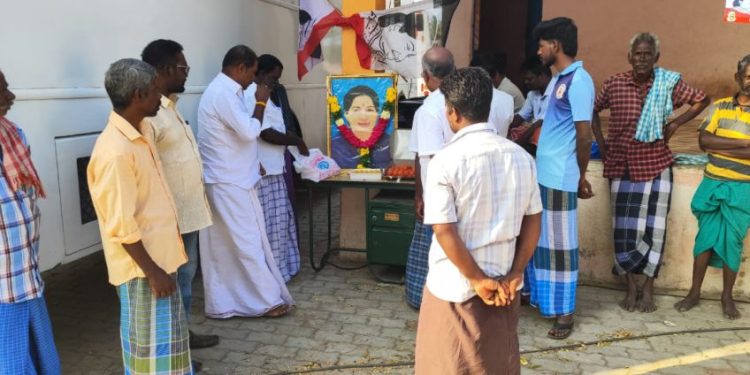 முன்னாள் முதல்வர் ஜெயலலிதாவின்  பிறந்த நாள் விழா