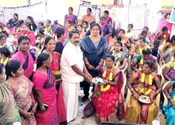 சமுதாய வளைகாப்பு நிகழ்ச்சி