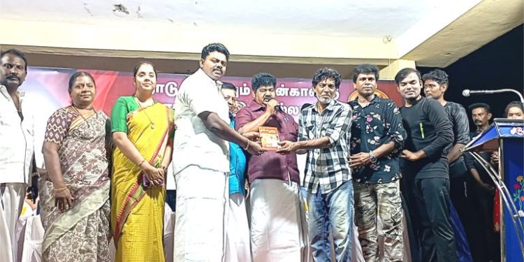 திமுக சார்பில் சாதனை விளக்க பொதுக் கூட்டம்