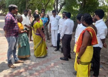 குருபகவான் கோவிலில் சட்டமன்ற உறுப்பினர் ஆய்வு