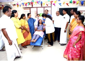 மாணவ, மாணவிகளுக்கு பல் மருத்துவ பரிசோதனை  முகாம்