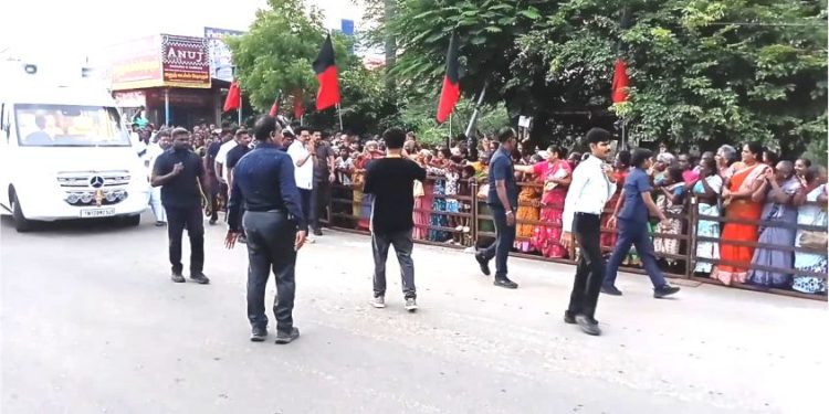 மதுரைக்கு வருகை தந்த தமிழக முதலமைச்சர்