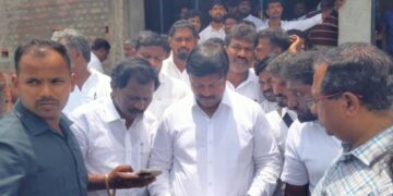 பொன்னேரியில் வளர்ச்சித் திட்டப் பணிகளை ஆய்வு செய்த அமைச்சர்
