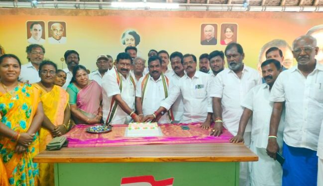 காரைக்குடியில் ராகுல் காந்தி பிறந்தநாள் விழா