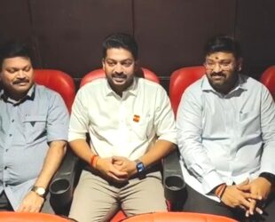 ஜனநாயகன் முதல் காட்சியை  கண்டுகளித்த அமைச்சர்